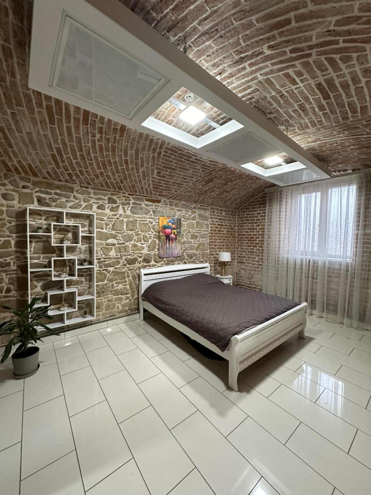 2Х Кім-Й Loft На Площі Філармонії By Willox Apartment Чернивци Екстериор снимка